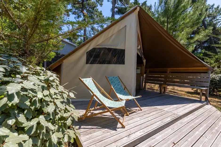 tenteecolodgebd4 la conge
