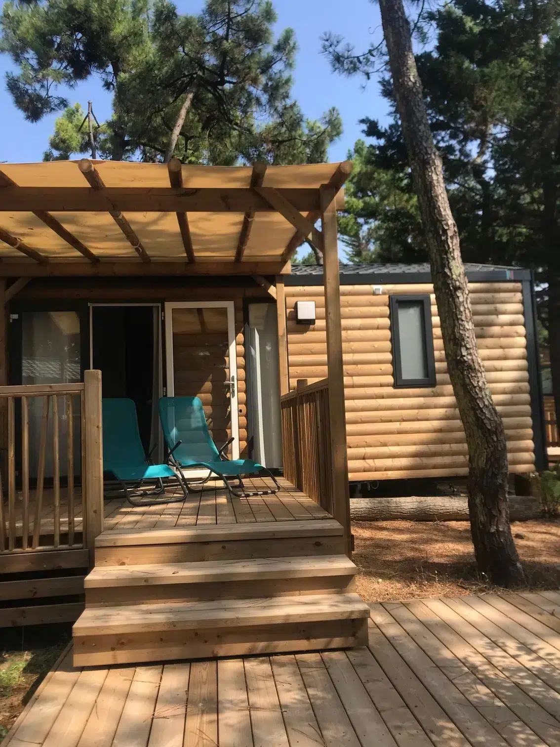 vue terrasse extérieur bahia 2 chambres bardage bois