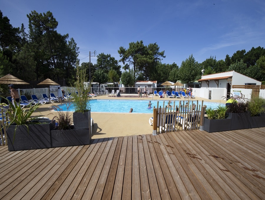 piscine la conge camping en venndée